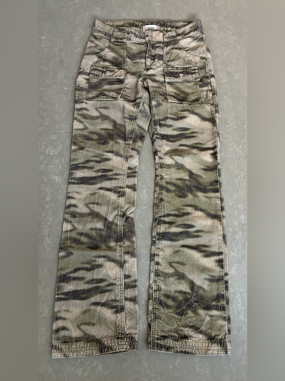 BDG Camo Cords Straight in Olive and Dark Green Size 2